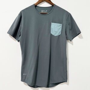 BYLT Drop Cut Pocket Tee Shirt Mens Size Medium Blue Lux Short Sleeve Crew‎ Neck
